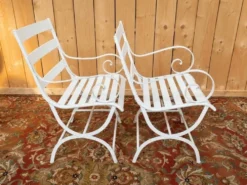 Paire de fauteuils de jardin XIXe, fer forgé & bois, style Restauration