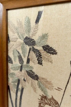 Paire de grandes tapisseries brodées Art Déco, décor de chasse/mythe, 1930