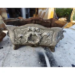 Paire de jardinières en fonte 1900 de Charleville - Mézières