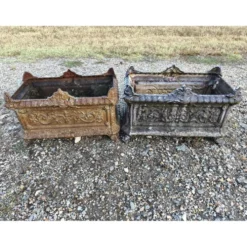 Paire de jardinières en fonte 1900 de Charleville-Mézières