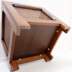 Paire de jardinières vintage en bois et panneaux de rotin tressé - années 1970