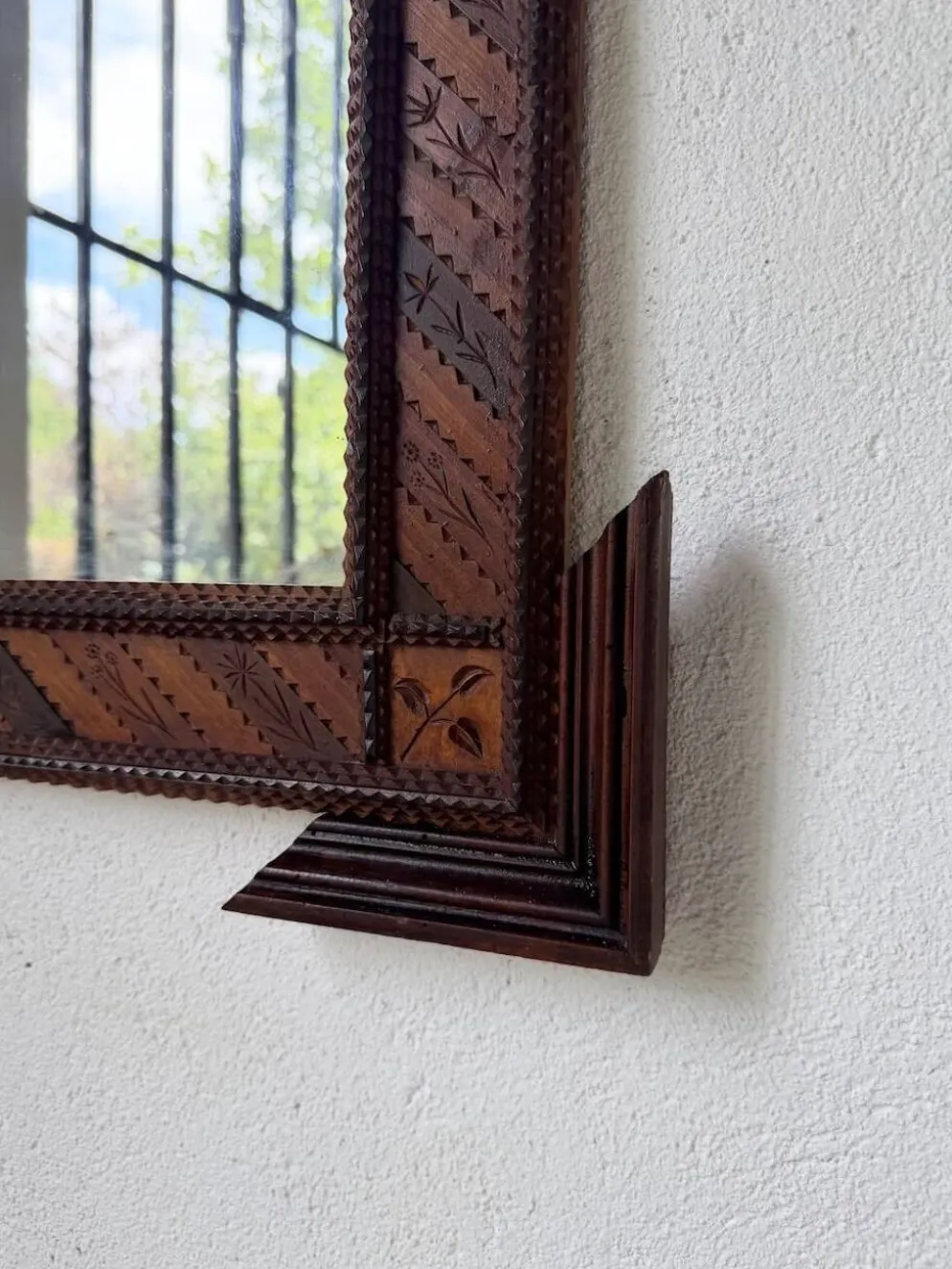 Paire de miroir bois style tramp art