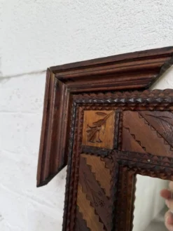 Paire de miroir bois style tramp art