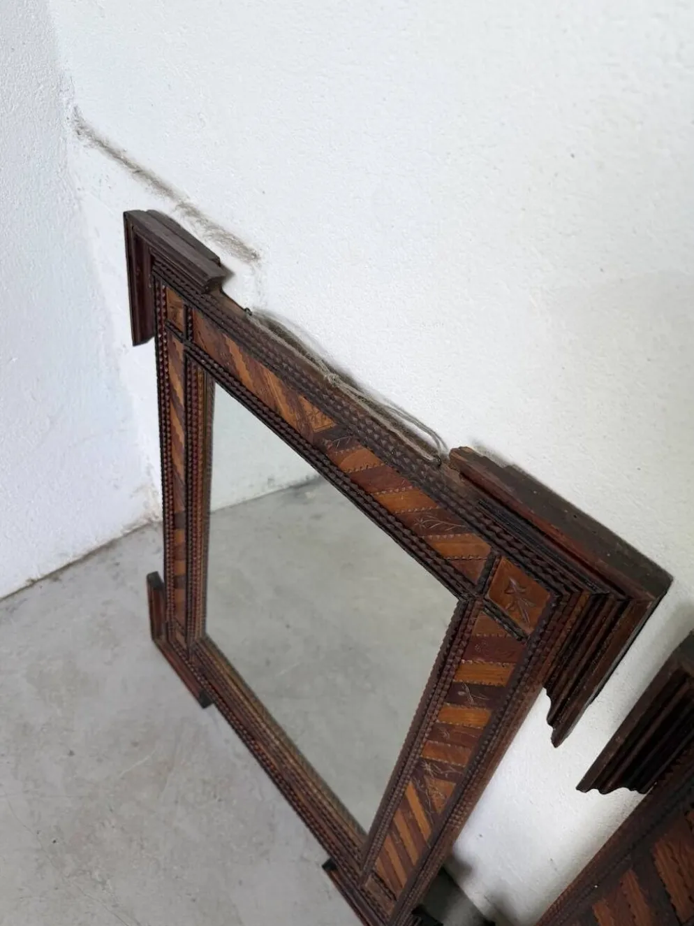 Paire de miroir bois style tramp art