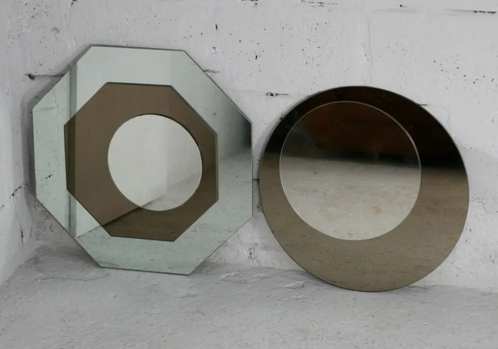 Paire de miroirs "cinétiques", France, circa 1970