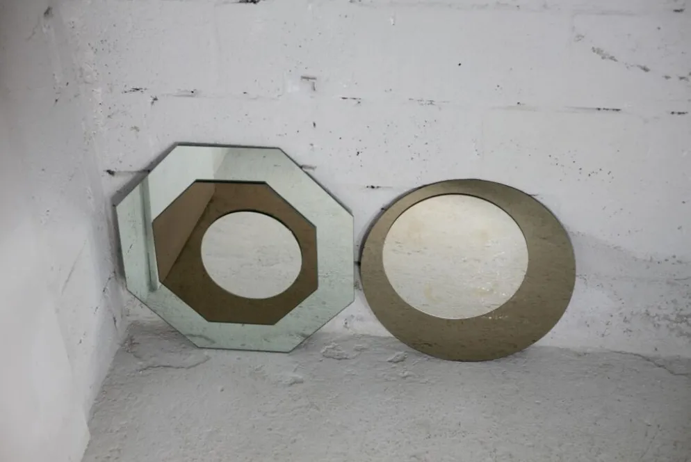 Paire de miroirs "cinétiques", France, circa 1970