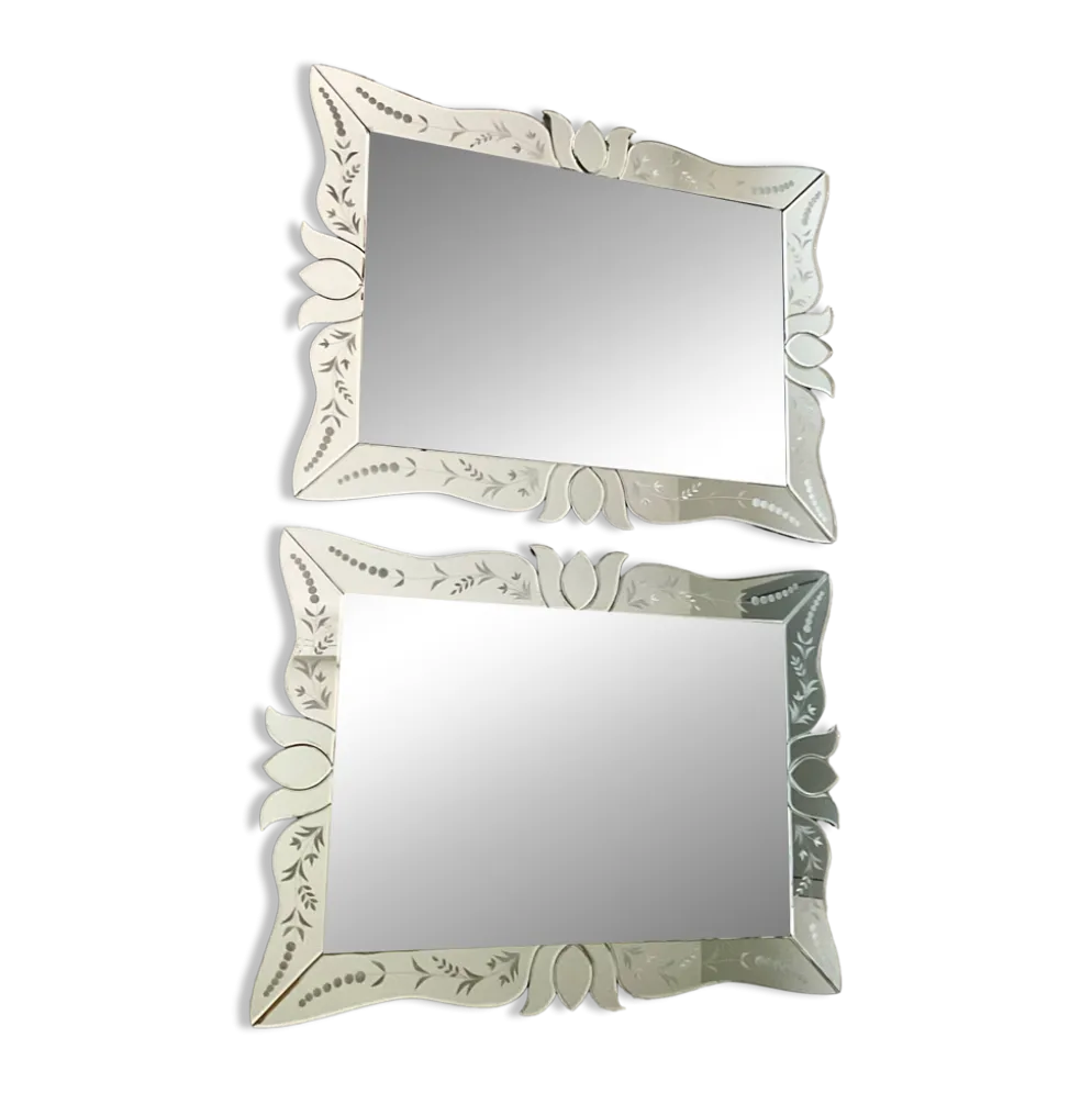 Paire de miroirs style vénitien