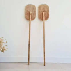 Paire de pagaies en bois