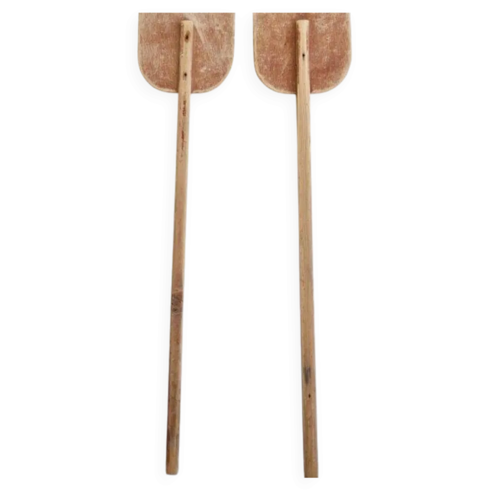 Paire de pagaies en bois