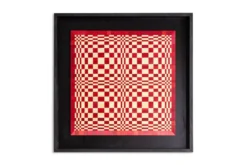 Paire de panneaux en marqueterie de paille rouge et or. Contemporain.