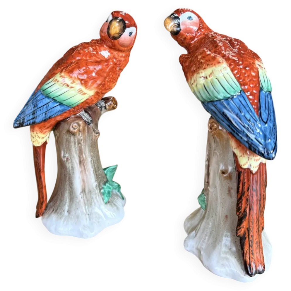 Paire de perroquets en porcelaine Sitzendorf – Allemagne