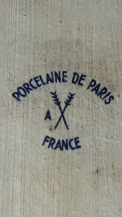 Paire de plaques de propreté porcelaine de Paris