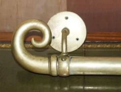 Paire de poignées de porte en laiton victorien antique, très grandes