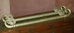 Paire de poignées de porte en laiton victorien antique, très grandes