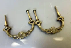 Paire de poignets pour meuble