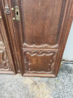 paire de porte d armoire ancienne en chene