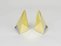 Paire de porte-livres en laiton minimalistes en forme de fusée Carl Auböck #3846, Vienne, Autriche