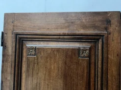 Paire de portes a deux panneaux en noyer massif XVIII siècle
