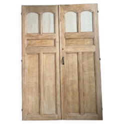 Paire de portes d’armoire en chêne