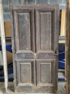 Paire de portes d'entrée en chêne massif, XIXe