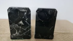 Paire de serre-livres Art Déco en marbre et onyx vert – Années 1930-1950