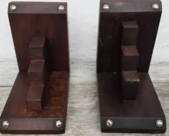 Paire de serre-livres en bois (art-déco)