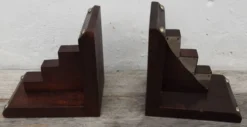 Paire de serre-livres en bois (art-déco)