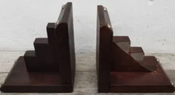 Paire de serre-livres en bois (art-déco)