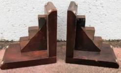 Paire de serre-livres en bois (art-déco)