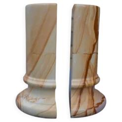 Paire de serre-livres en marbre