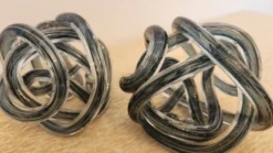 Paire de serre-livres en verre soufflé gris fumé