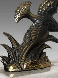 Paire de serre-livres oiseaux vintage en métal doré et marbre – Art déco