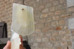 Paire de serre-livres vintage en onyx blanc – Têtes de cheval