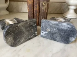 Paire de serre livre tête de cheval en marbre vintage