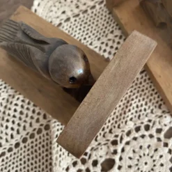 Paire de serres livres art déco en bois sculptés oiseaux