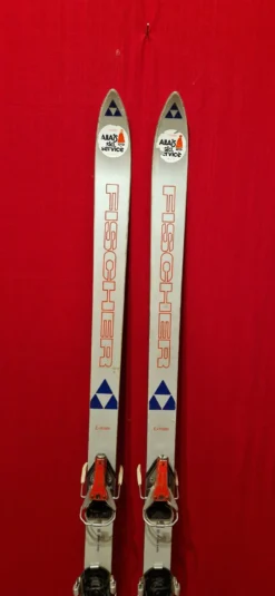 Paire de skis vintage