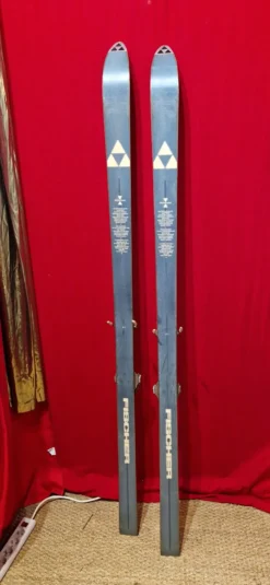 Paire de skis vintage