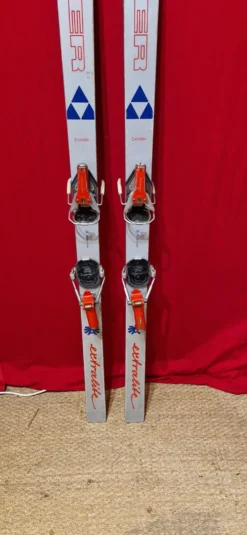 Paire de skis vintage