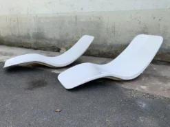 Paire de transats bains de soleil Eurolax R1 par Charles Zublena