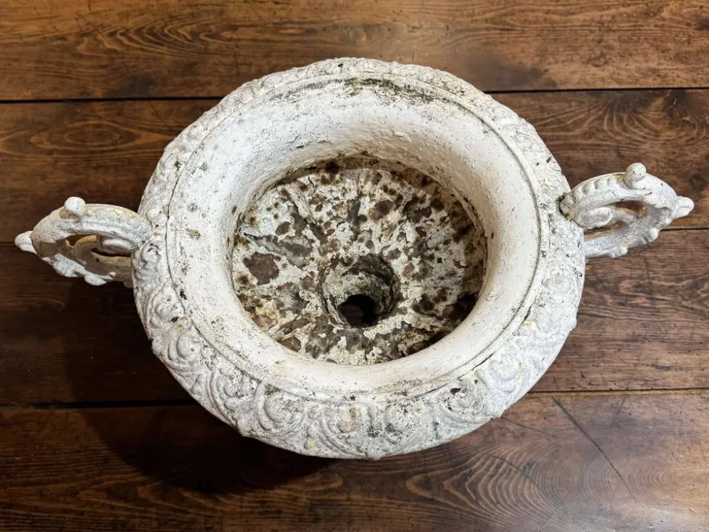 Paire de vases médicis en fonte XIXème