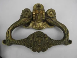 Paire poignées anciennes bronze meuble