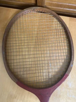 Paire raquette ancienne badminton player bois vintage