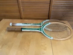 Paire raquette tennis ancienne dunlop club bois + housse sport vintage