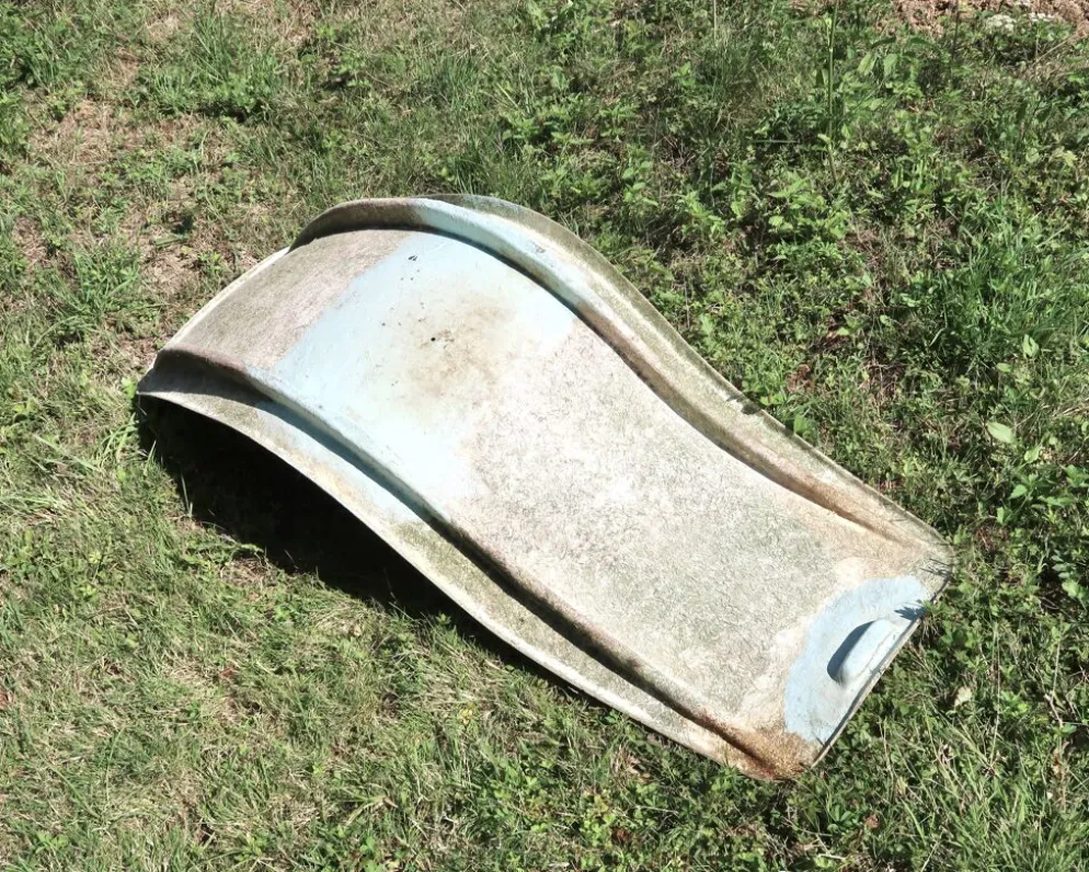 Paire transat chaise longue de Charles Zublena en fibre de verre, années 60