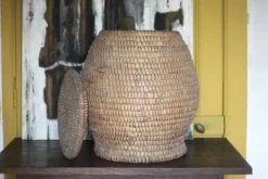 Panier ancien avec couvercle, bourgne paille et ronce, panier tressé, décor