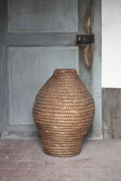 Panier ancien, bourgne paille et ronce, panier tressé, décoration intérieur