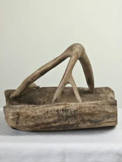 Panier ancien brutaliste bois d'olivier