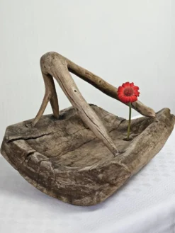 Panier ancien brutaliste bois d'olivier