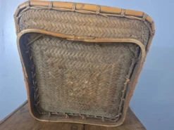 Panier chinois ancien en bambou tressé à couvercle — XIXe/XXe siècle