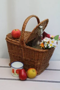 Panier de pique-nique en osier